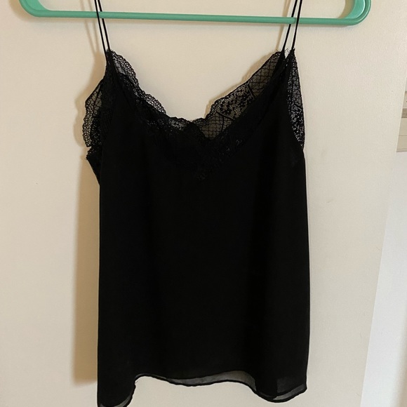 Black camisole with lace - Picture 2 of 3